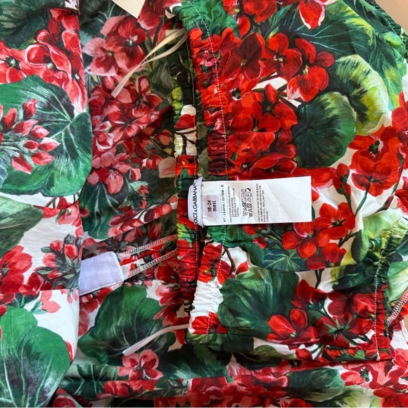 D&G White Dress with Red Floral Design - Picture 5 of 9